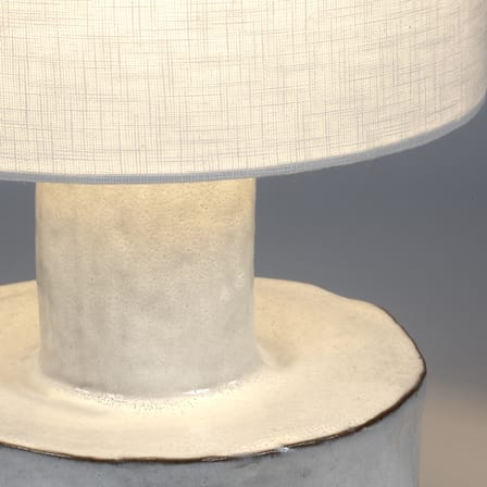 Lampe de table Catherine céramique blanc / Grès & tissu - Ø 25 x H 47 cm - Serax