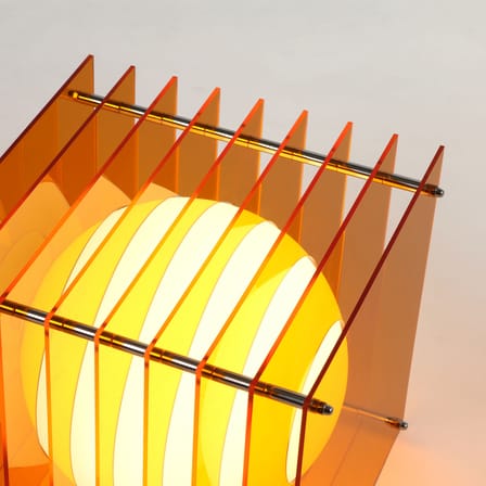 Lampe de table Lop Big Square plastique orange / Lauréat Archiproducts Design Award - BANG