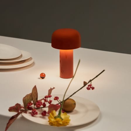 Lampe extérieur sans fil rechargeable Bellhop LED rouge - Flos