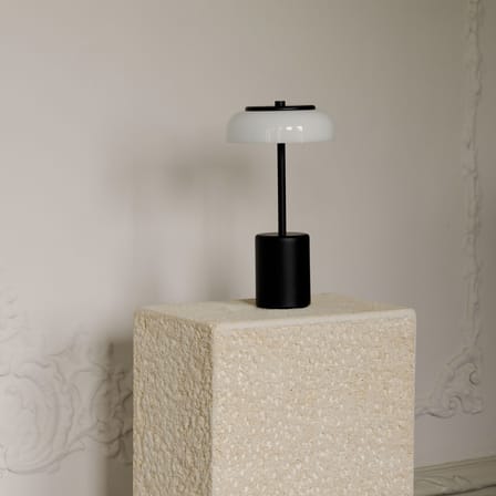 Kabellose, wiederaufladbare Außenlampe Blossi LED plastikmaterial schwarz / H 26 cm - NUURA