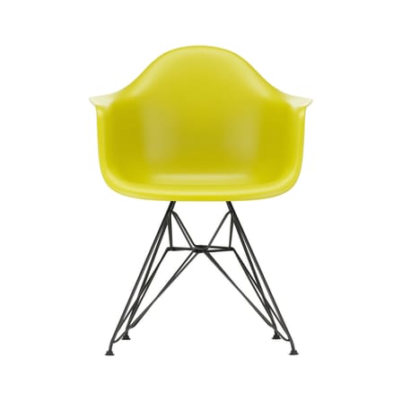 RE DAR - Eames Plastic Armchair Armchair plastic material yellow / (1950) - Black legs / Recycled - Vitra