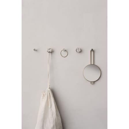 Miroir à main Poise or métal / Laiton - Ferm Living