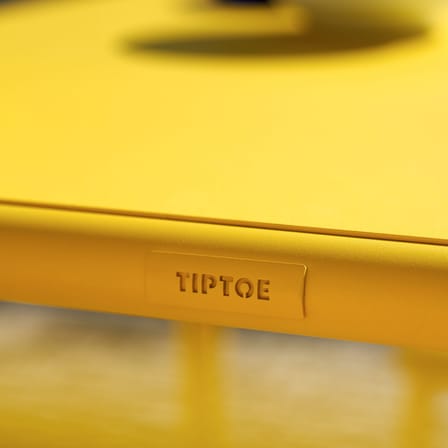 Table carrée Panorama métal jaune / 90 x 90 cm - 2 places - TIPTOE