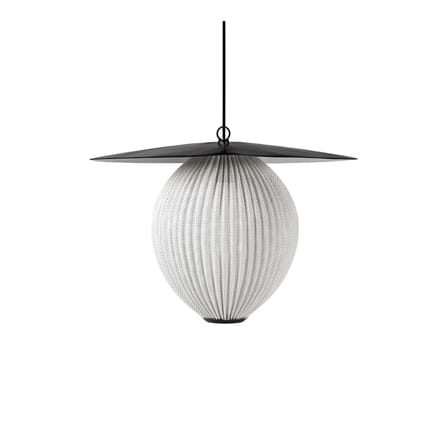 Suspension Satellite Medium métal blanc / Matégot - Réédition 1953 - Gubi