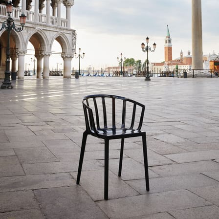 Fauteuil empilable Venice plastique noir - Kartell