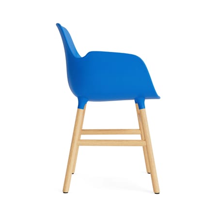 Poltrona Form materiale plastico blu / supporto in quercia - Normann Copenhagen