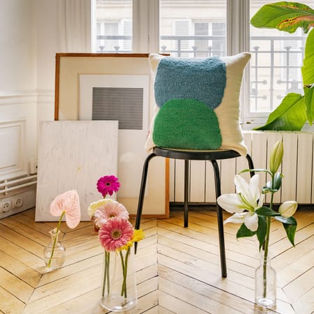 Coussin The Vase / 45 x 45 cm - Laine tissée main - COLORTHERAPIS