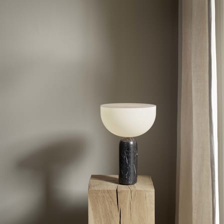Lampe de table Kizu Small marbre noir / Base marbre - H 35 cm - NEW WORKS