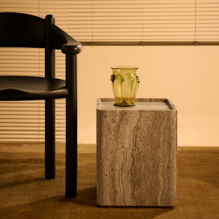 Table d'appoint Pietra pierre beige / 33 x 33 x H 40 cm - Travertin - Gubi