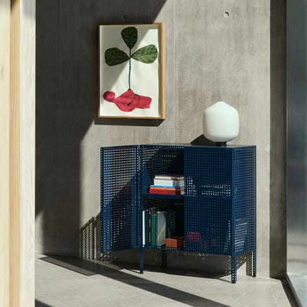 Buffet haut Perforated Cabinet Medium métal bleu / L 89 x H 106,5 cm - Hay