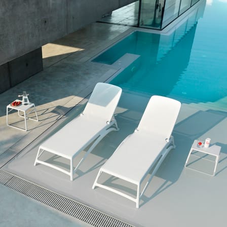 Pop End table composite material white / 44 x 39.5 x H 38.5 cm - NARDI