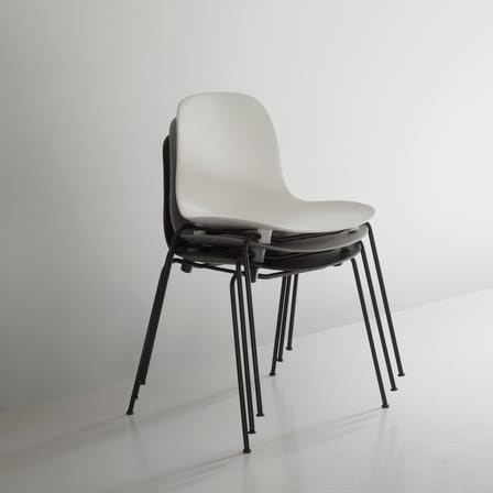 Form Stacking chair plastic material grey / 4 metal legs - Normann Copenhagen