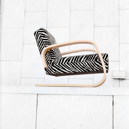 Fauteuil rembourré 400 Tank tissu noir / Alvar Aalto, 1936 - ARTEK