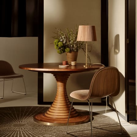Tavolo a Dischi Round table wood brown / Ø 150 cm - Reissue 1963 - Gubi