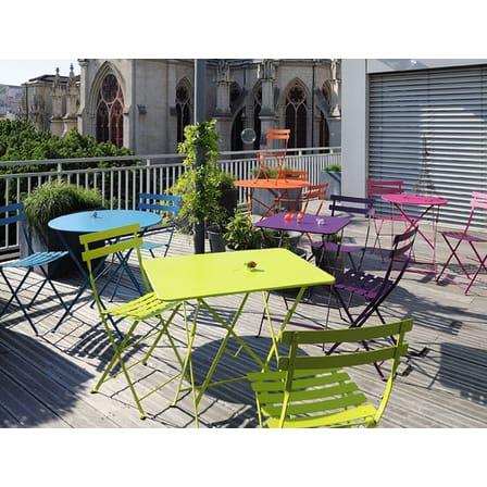 Table pliante Bistro métal vert gris / Ø 77cm - Trou pour parasol - Fermob
