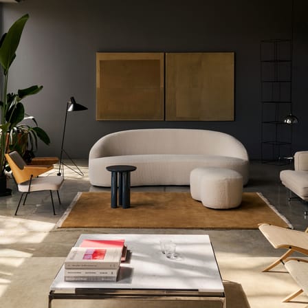 Fauteuil rembourré RFH RD8 bois naturel / Robin Day, 1951 - &tradition