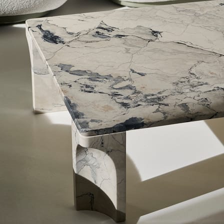 Table basse Doric marbre gris / 140 x 80 cm - Gubi