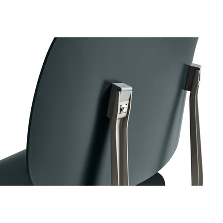 Chaise Revolt plastique gris / Réédition 1950' / Seconde vie - Hay
