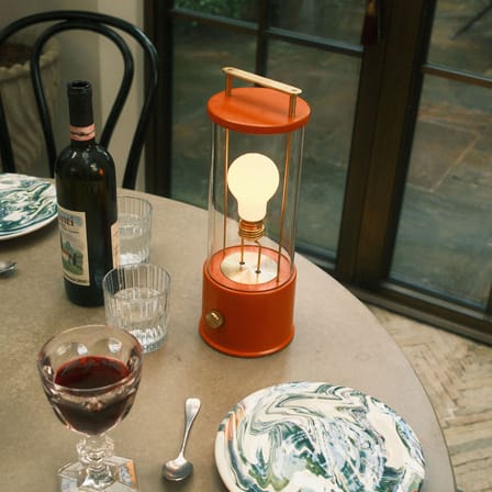 The Muse 2.0 Wireless rechargeable lamp metal orange / IP44 - TALA