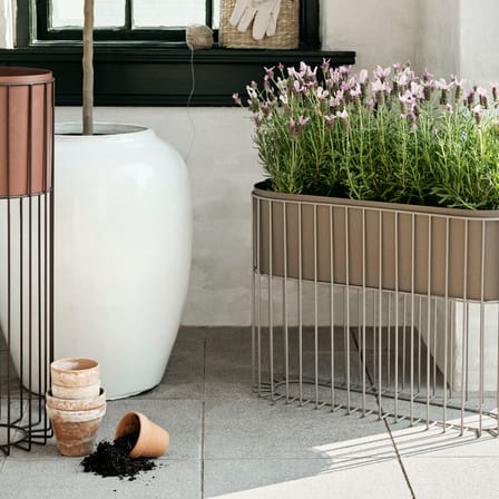 Set de 2 jardinières sur pied Fenja métal beige / L 72 x H 80 cm - BROSTE COPENHAGEN