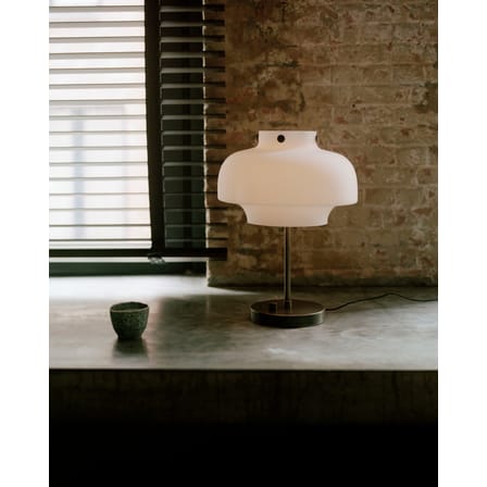 Lampe de table Copenhague SC13 LED verre blanc marron métal / Ø 33 cm - &tradition