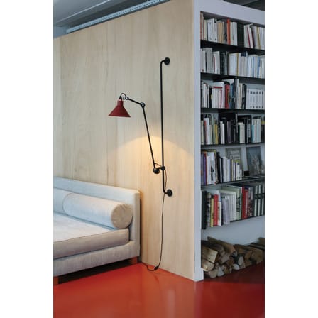 Applique avec prise N°214 métal noir / Lampe Gras - DCW éditions