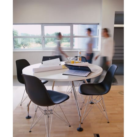Chaise DSR - Eames Plastic Side Chair plastique blanc / (1950) - Pieds chromés - Vitra