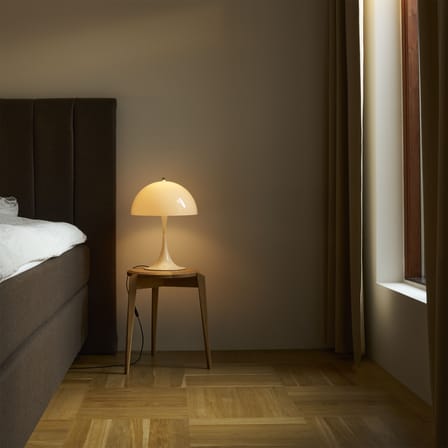 Lampe de table Panthella 320 / Ø 32 cm - Louis Poulsen