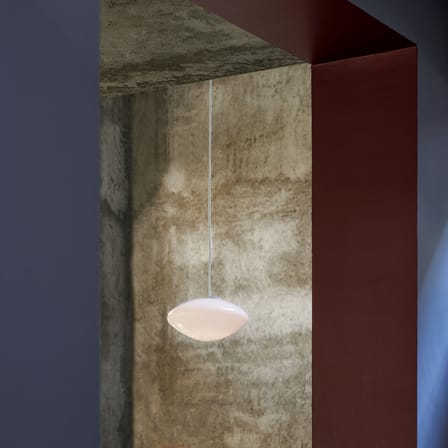 Suspension Mist AP15 verre blanc / Ø 25 x H 13 cm - &tradition