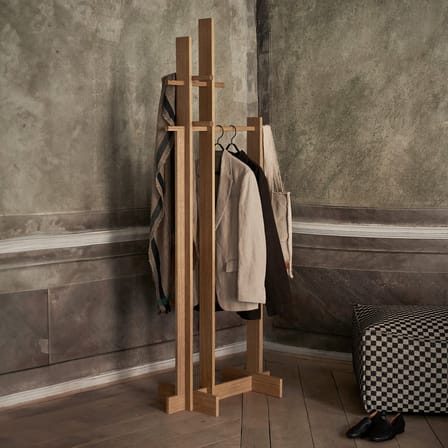 Portant Bridge Small bois naturel / L 69 x P 40 x H 183 cm - Ferm Living