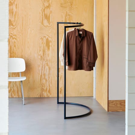 Supporto Colour Rack metallo nero / Forma C - L 112 x P 54 cm - Hay