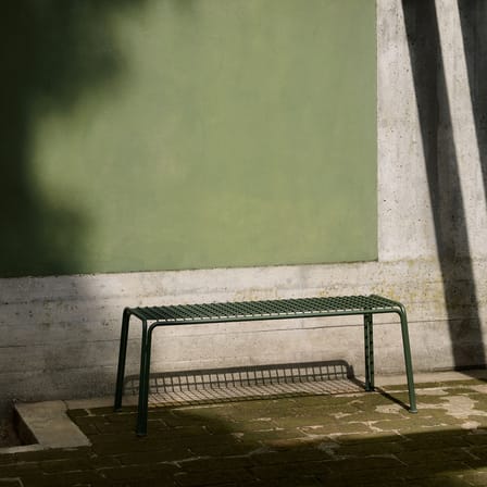 Banc Thorvald SC112 métal vert / L 125 cm - &tradition