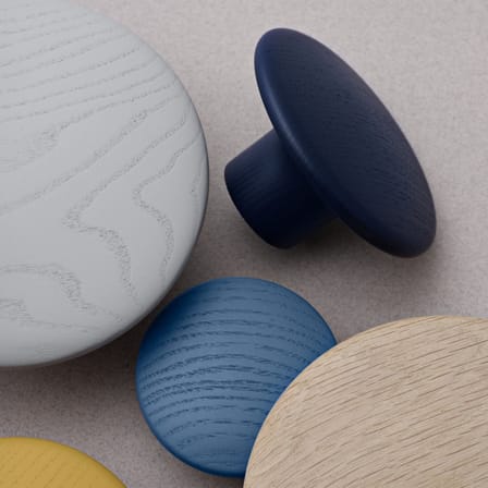 Patère The Dots Wood Large / Bois - Ø 17 cm - Muuto