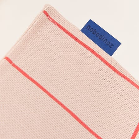 Pouf Vibes Long tissu rose - NOBODINOZ