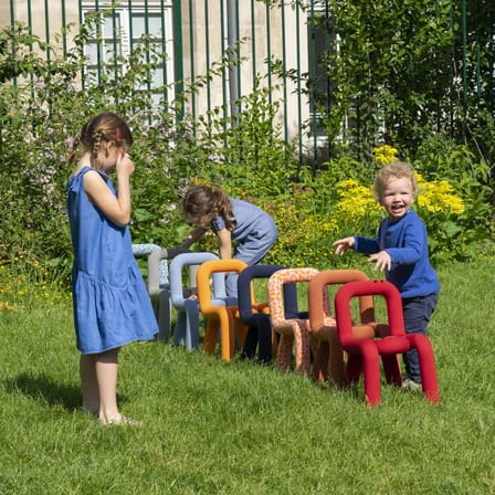 Chaise enfant Mini Bold tissu vert / Rembourrée - Moustache