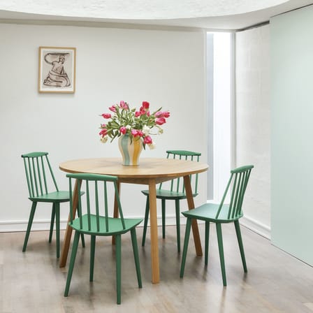 Chaise J77 bois bleu / Réédition années 60 - Hay