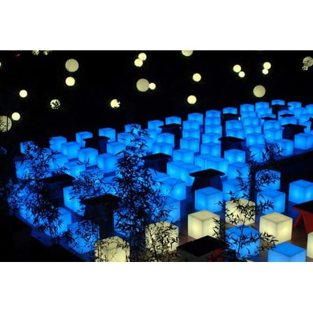 Table d'appoint lumineuse Cubo OUTDOOR plastique blanc / 43 cm - Avec câble - Slide
