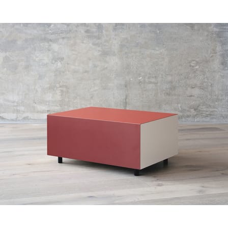 Table basse Bloc Small bois rouge / 1 tiroir - 64 x 45 cm- Modèle d'exposition - Established & Sons