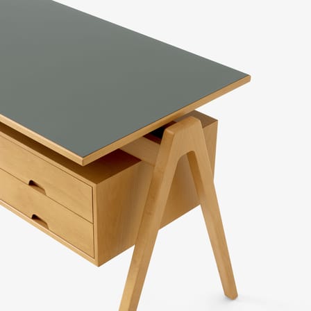 Bureau Daystak RD3 bois vert / Robin Day, 1951 - &tradition