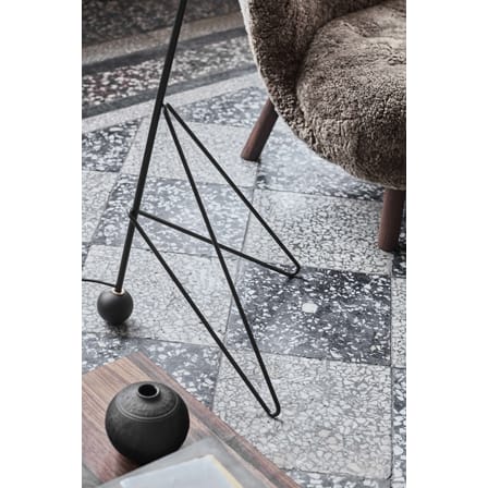 Fauteuil rembourré Little Petra VB1 tissu marron / Réédition 1938 - Peau de mouton - &tradition