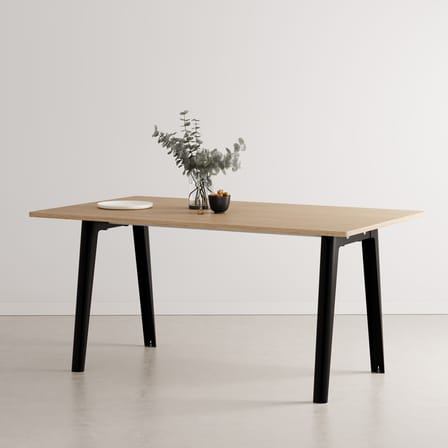 Table rectangulaire New Modern bois noir / 160 x 95 cm - Chêne éco-certifié / 6 à 8 personnes - TIPTOE