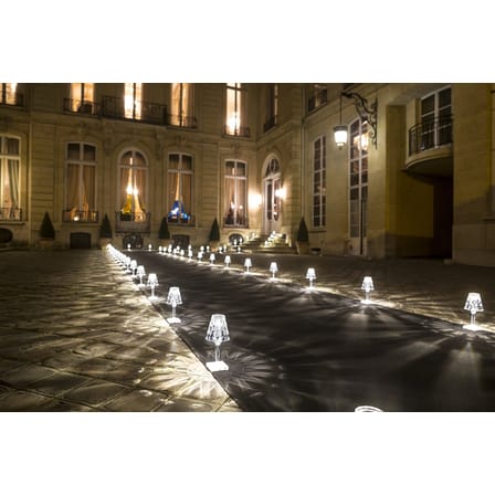 Lampe extérieur sans fil rechargeable Battery LED plastique transparent / H 22 cm - USB - Kartell