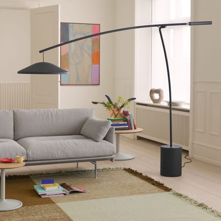 Lampadaire Contra métal noir / Orientable - H 188 x L 256 cm - Muuto