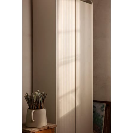 Armoire Sill bois beige / L 70 x H 200 cm - MDF rainuré - Ferm Living