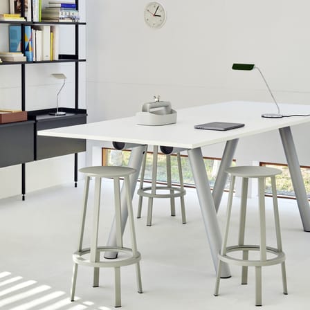 Lampe de table Apex métal noir / H 38 cm - Orientable - Hay
