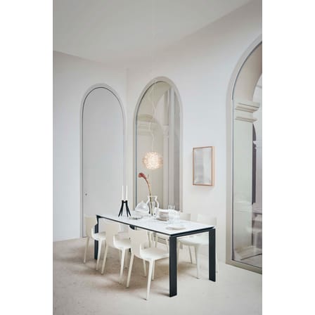 Chaise empilable Re-Chair plastique beige / Matériau recyclé - Antonio Citterio, 2022 - Kartell