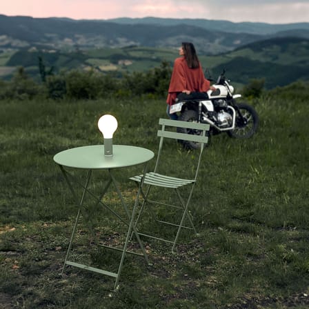 Table pliante Bistro métal vert / Ø 60 cm - Acier / 2 personnes - Fermob