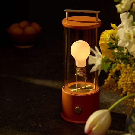 Lampe sans fil rechargeable The Muse 2.0 métal orange / IP44 - TALA