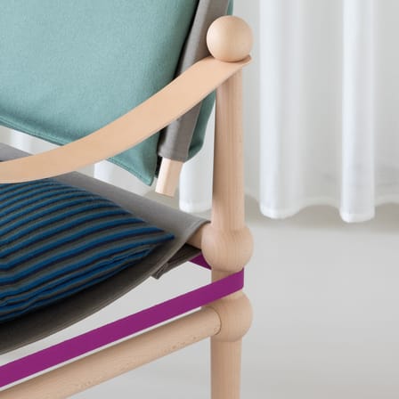 Fauteuil rembourré Twain tissu vert / Konstantin Grcic, 2024 - Magis