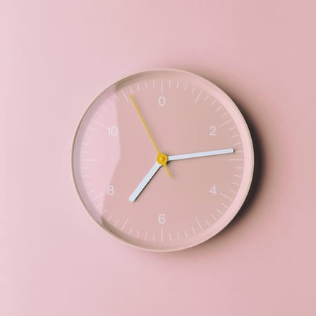 Orologio murale  materiale plastico rosa / Jasper Morrison, 2008 - Riciclato - Hay